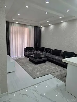 Kirayə verilir 2 otaqlı mənzil 66 m²