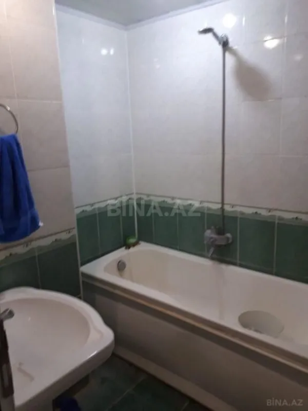 Satılır 2 otaqlı mənzil 100 m²