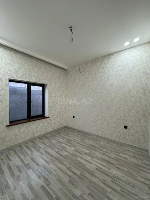 Satılır 4 otaqlı həyət evi 160 m²