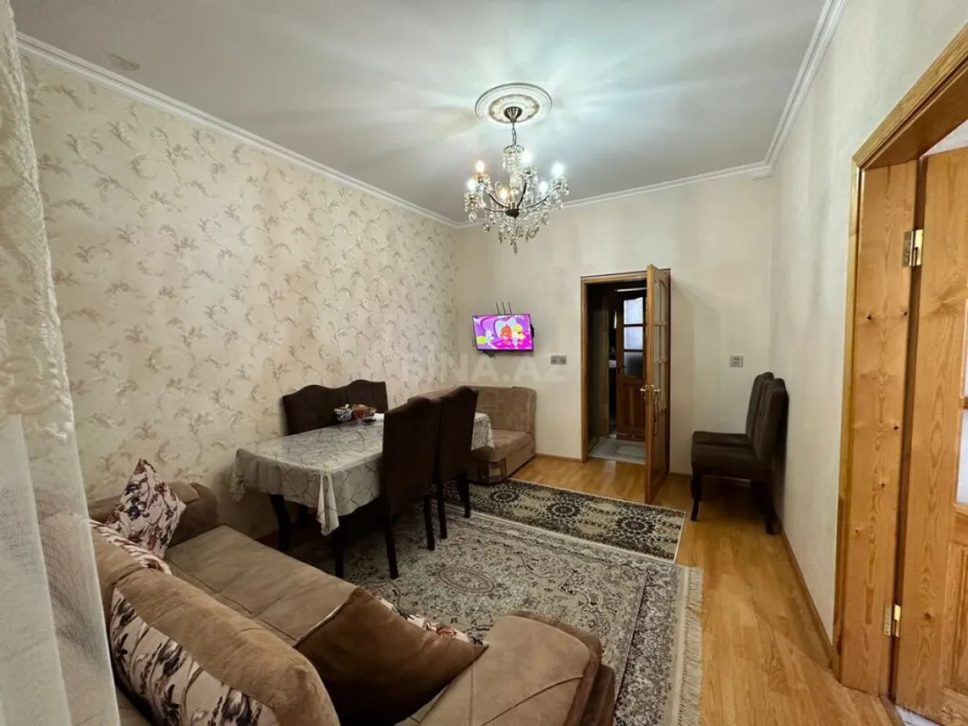 Satılır 2 otaqlı mənzil 60 m²