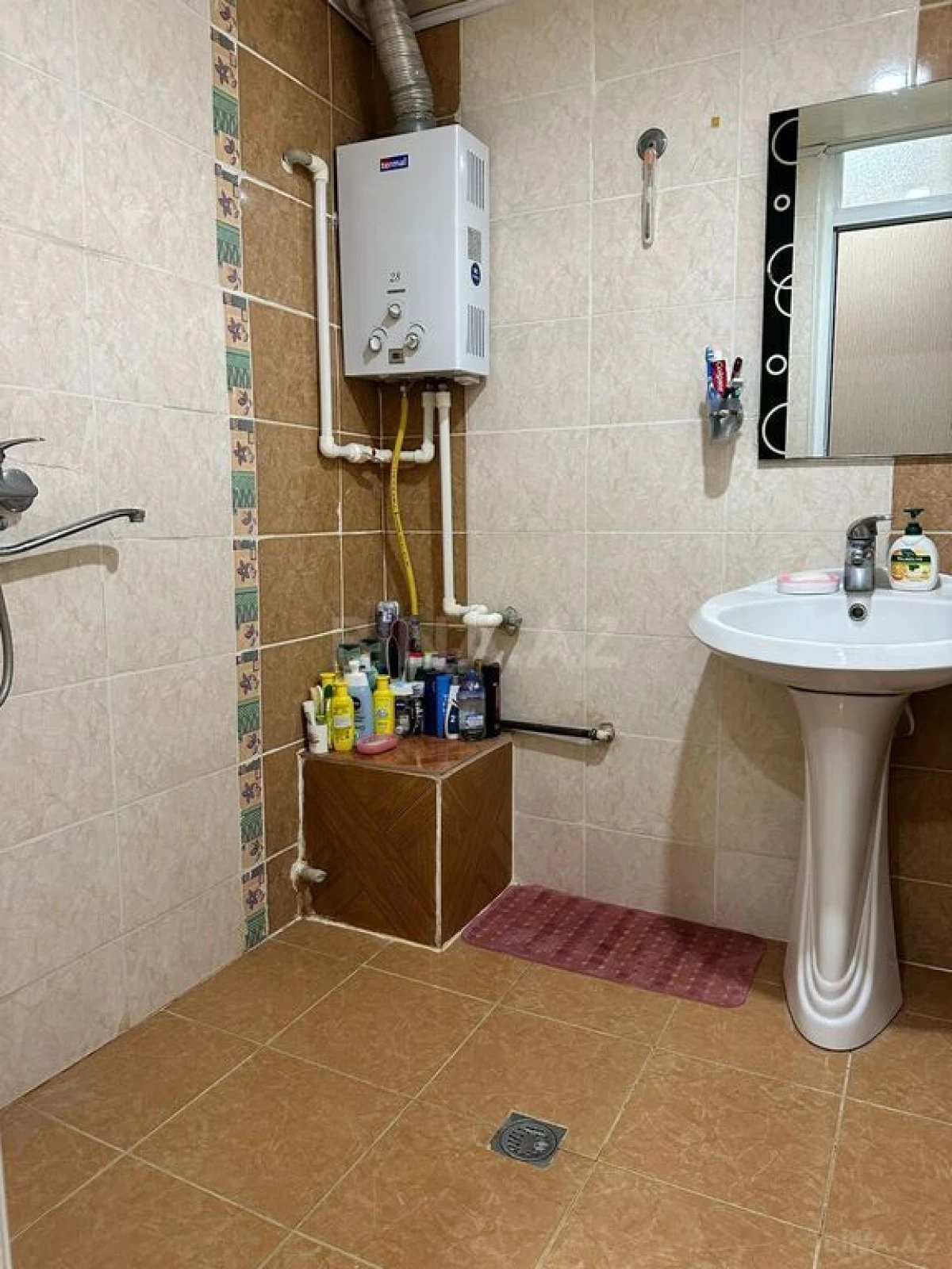 Satılır 2 otaqlı mənzil 60 m²