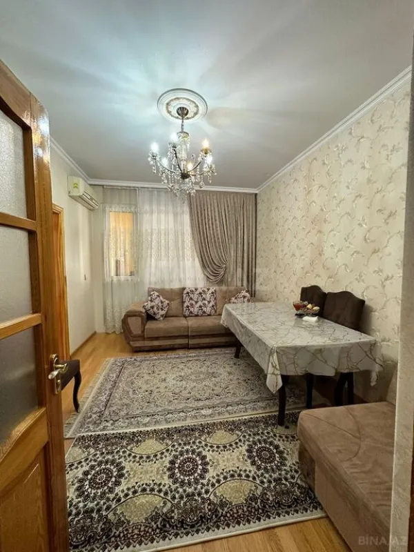 Satılır 2 otaqlı mənzil 60 m²