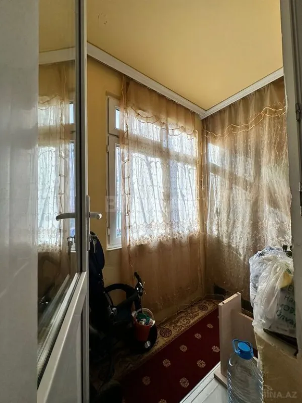 Satılır 2 otaqlı mənzil 60 m²