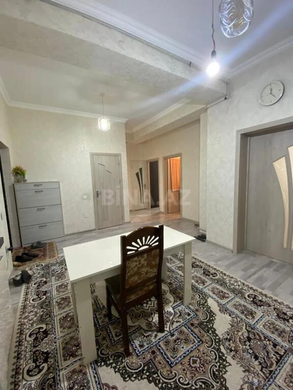 Satılır 3 otaqlı mənzil 93 m²