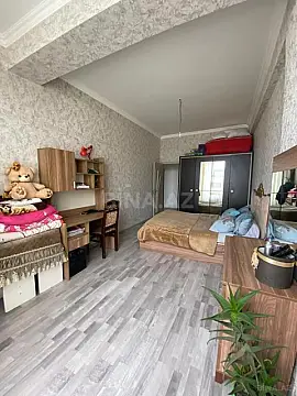 Satılır 3 otaqlı mənzil 93 m²