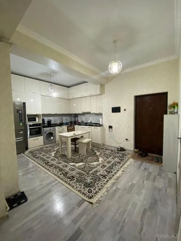 Satılır 3 otaqlı mənzil 93 m²