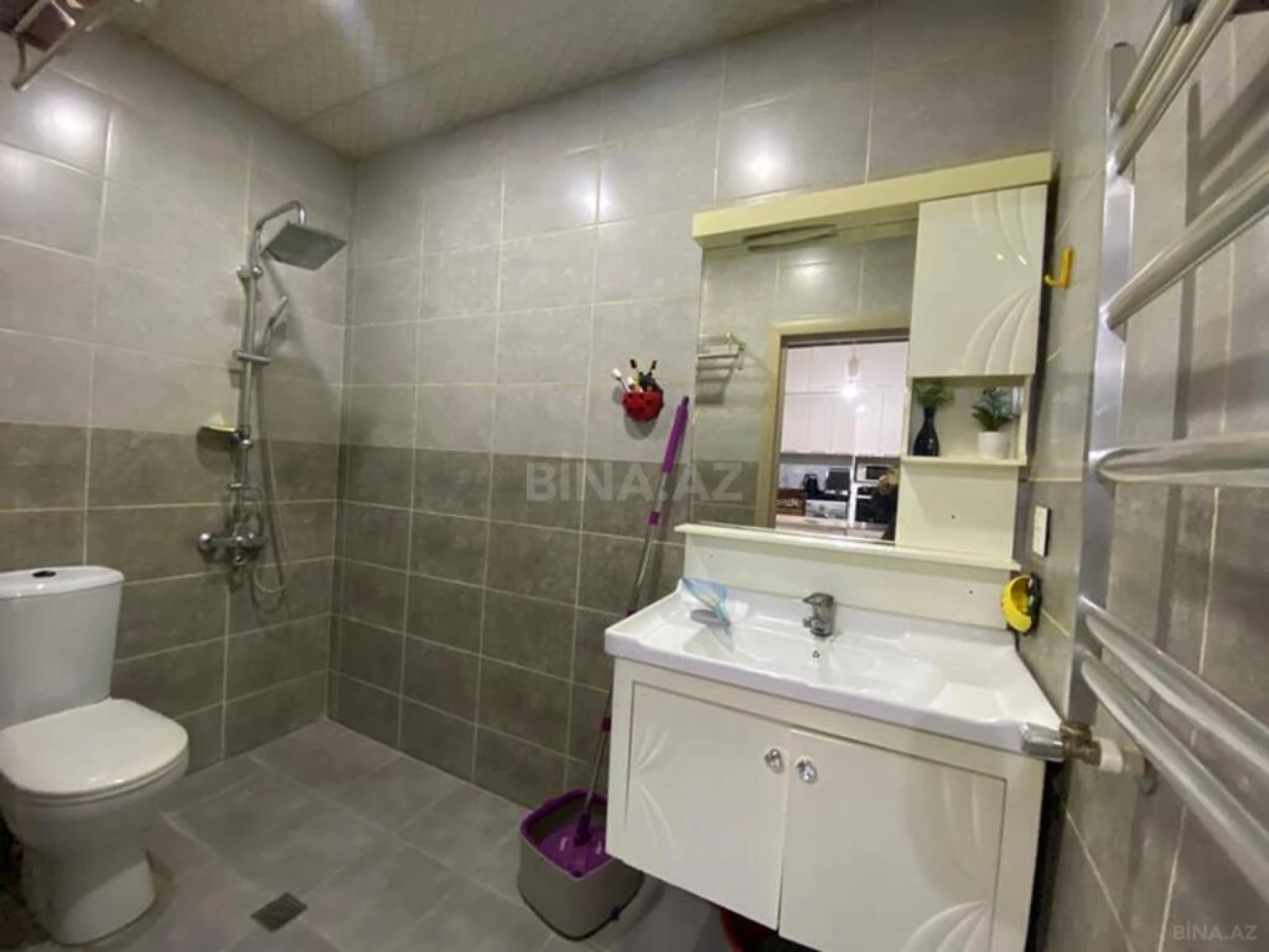 Satılır 3 otaqlı mənzil 93 m²