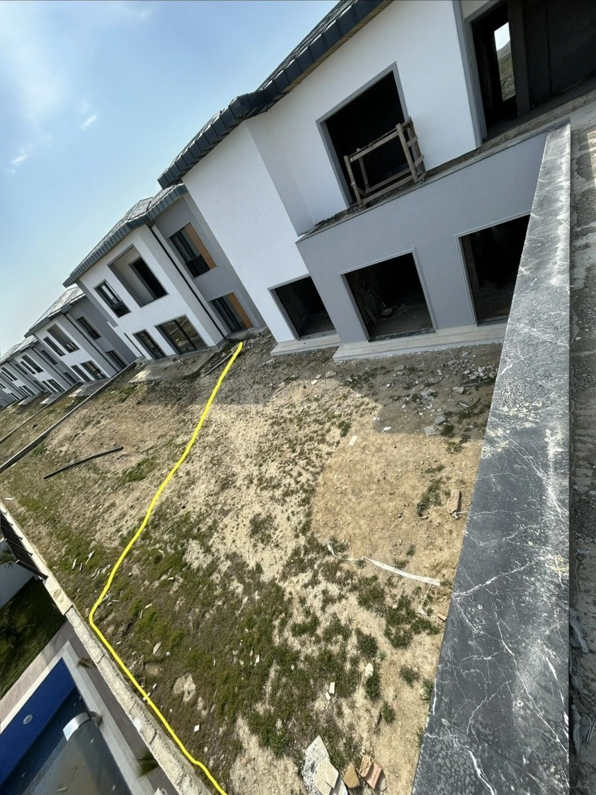 Satılır 7 otaqlı həyət evi 382 m²