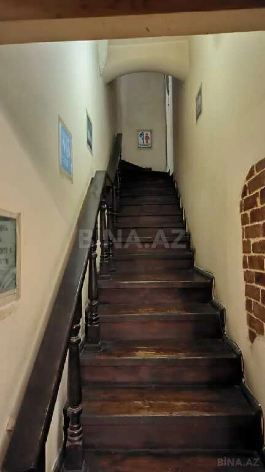 Satılır obyekt 150 m²