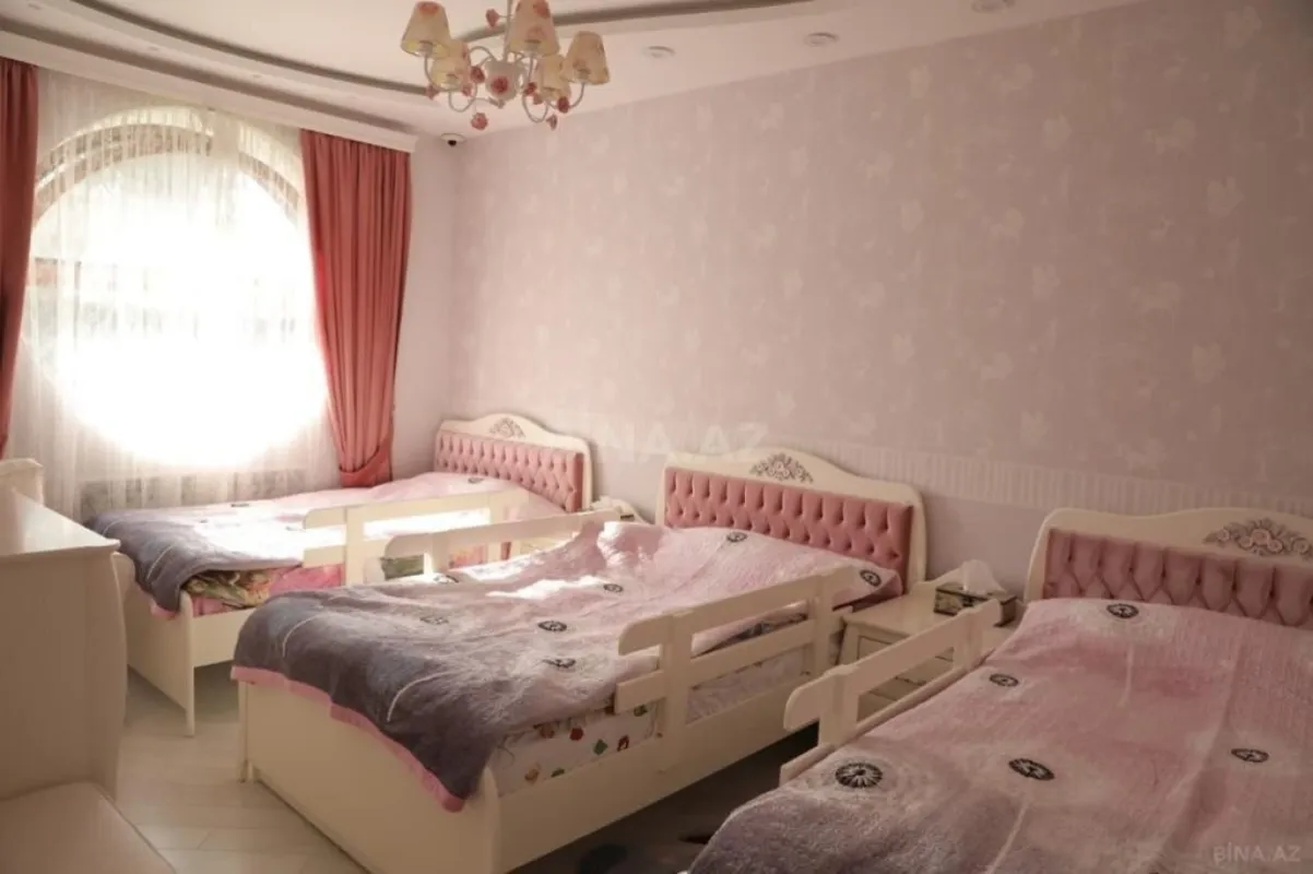 Kirayə verilir 6 otaqlı həyət evi 500 m²