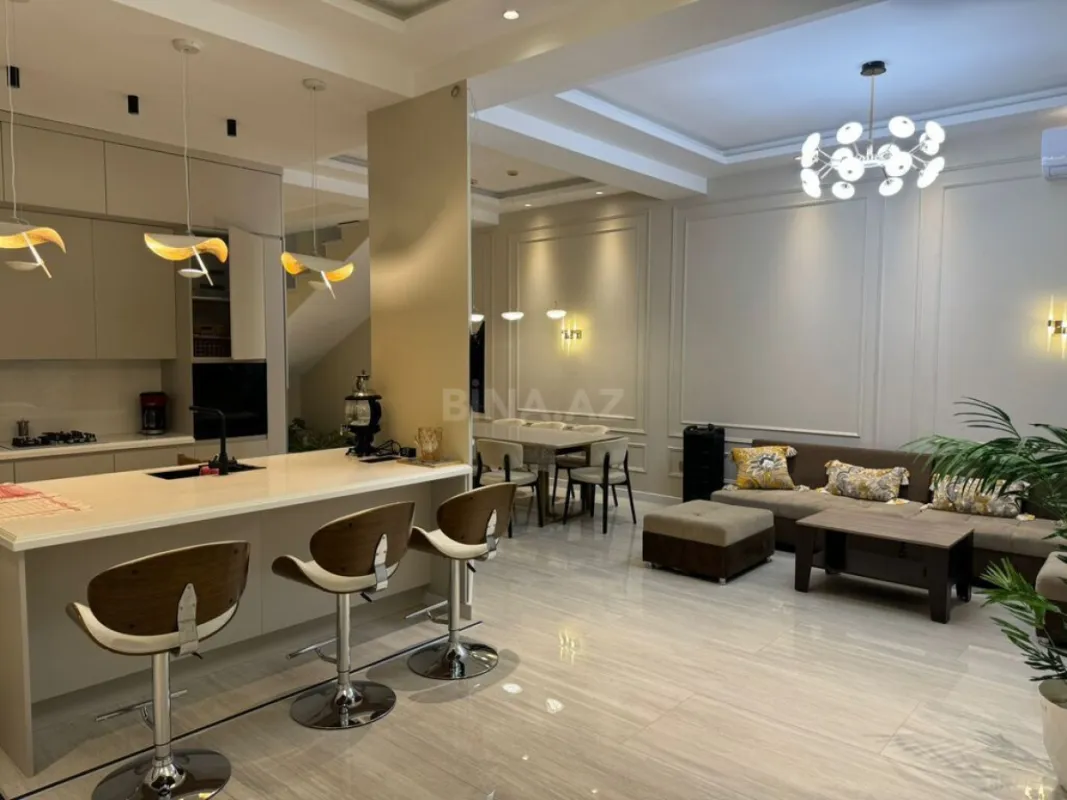 Kirayə verilir 5 otaqlı həyət evi 420 m²