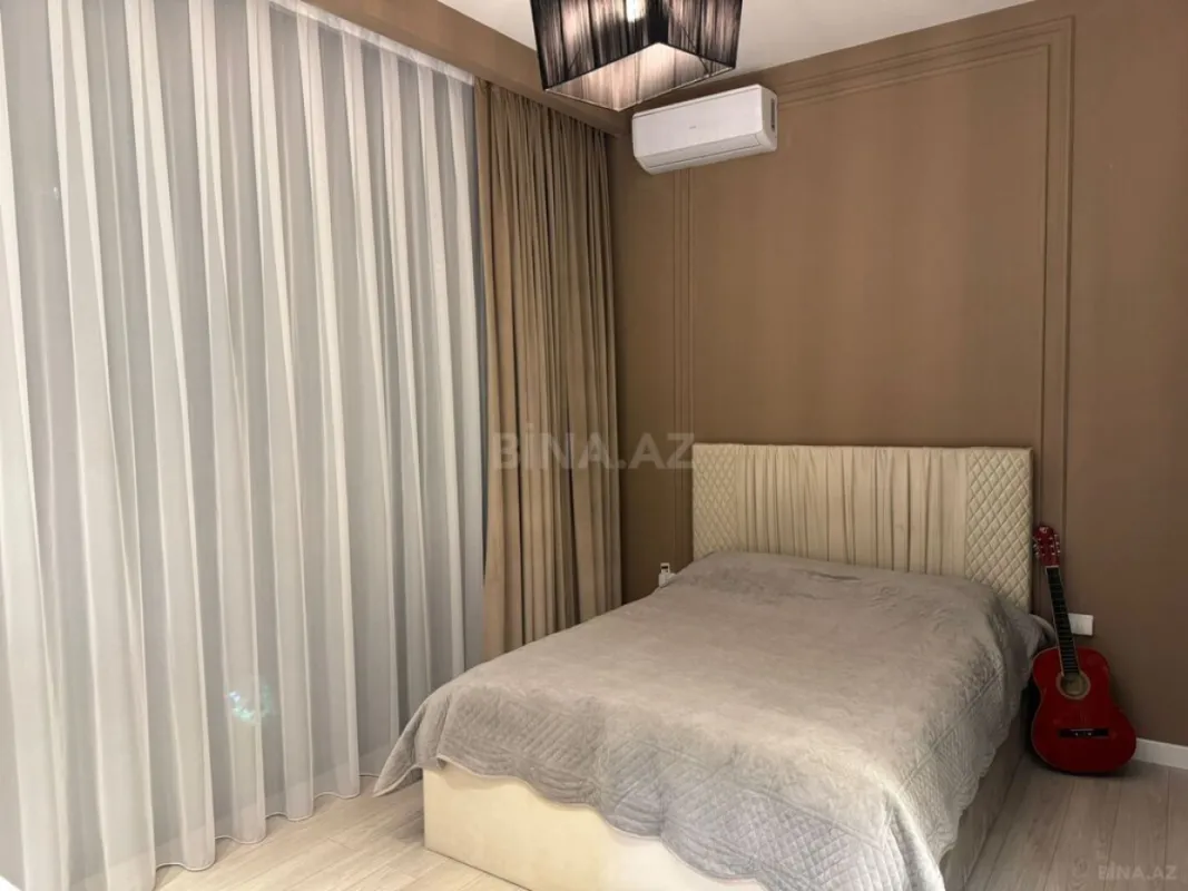 Kirayə verilir 5 otaqlı həyət evi 420 m²