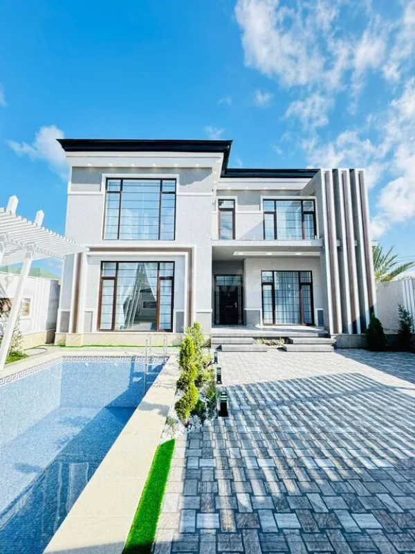 Satılır 5 otaqlı həyət evi 280 m²