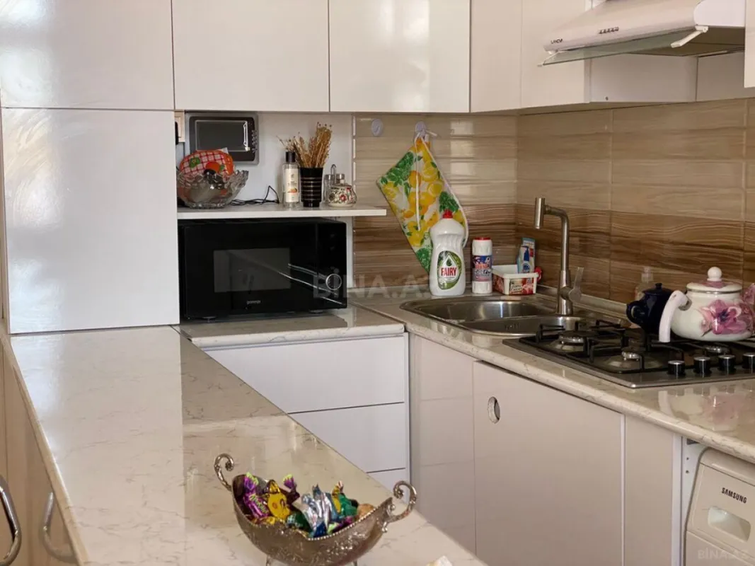 Satılır 2 otaqlı mənzil 70 m²