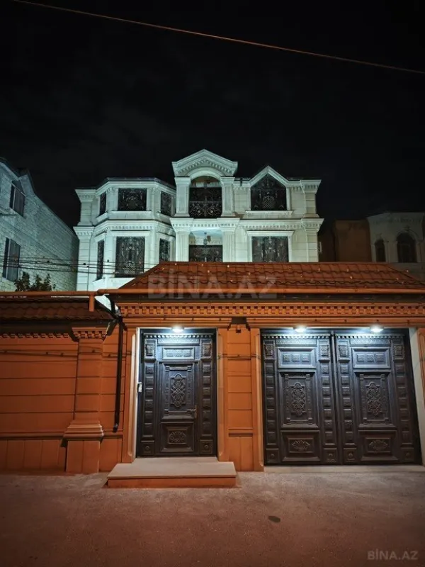Satılır 7 otaqlı həyət evi 470 m²