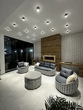 Satılır 4 otaqlı həyət evi 300 m²