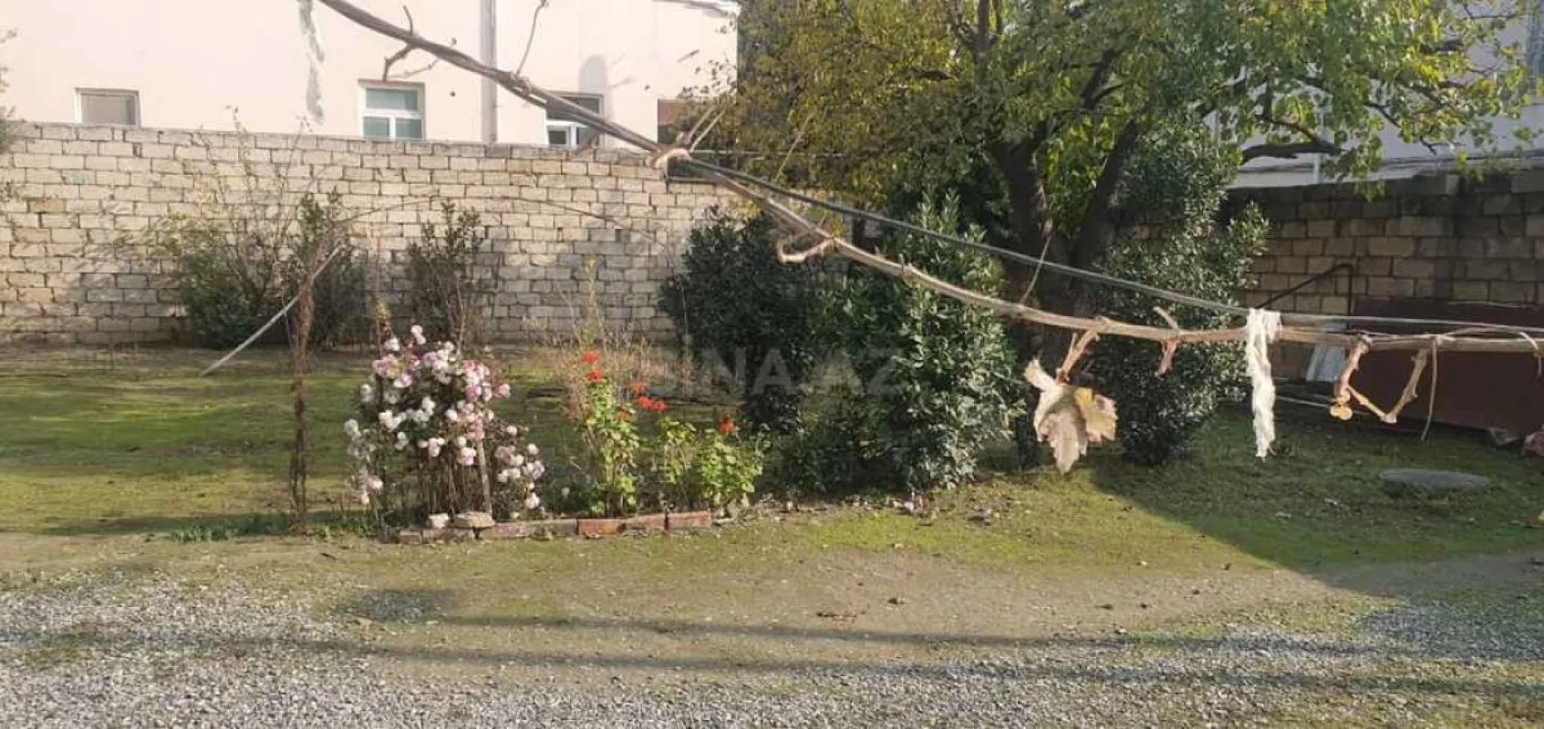 Satılır torpaq sahəsi 10 m²