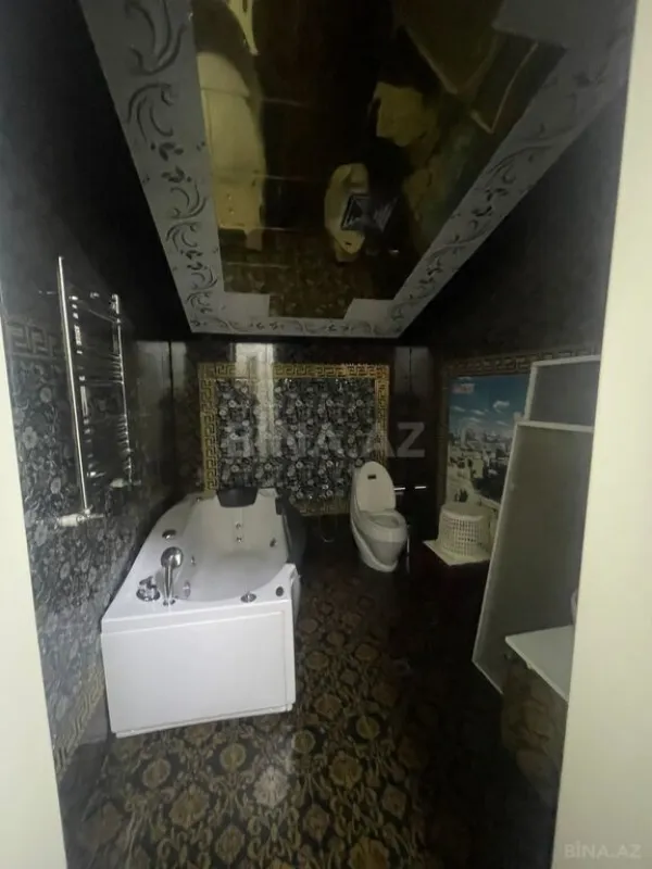 Satılır 20 otaqlı ofis 1400 m²