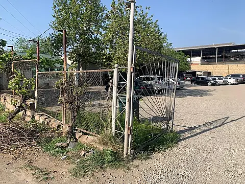 Satılır obyekt 475 m²