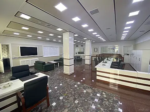 Kirayə verilir 5 otaqlı ofis 300 m²