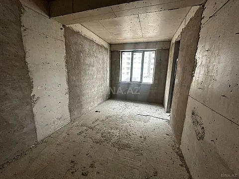 Satılır 3 otaqlı mənzil 136 m²