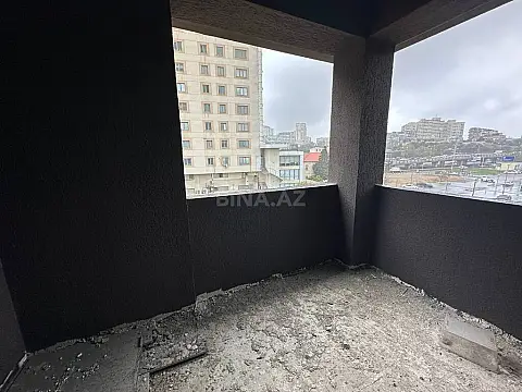 Satılır 3 otaqlı mənzil 136 m²