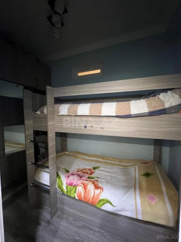 Satılır 3 otaqlı mənzil 60 m²