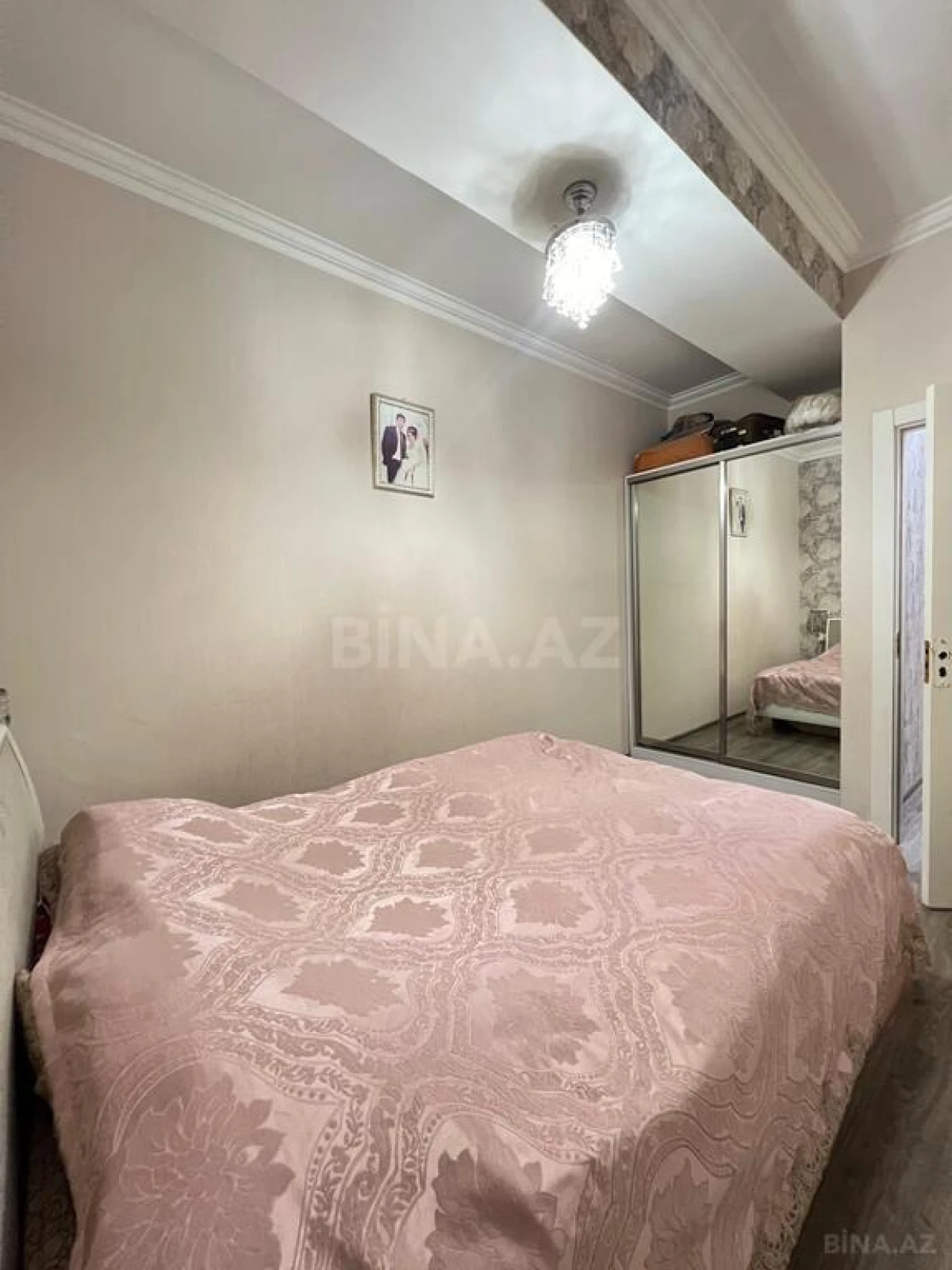 Satılır 3 otaqlı mənzil 60 m²