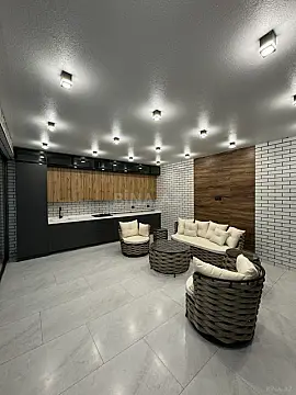 Satılır 4 otaqlı həyət evi 300 m²
