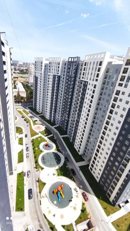 Satılır 3 otaqlı mənzil 110 m²