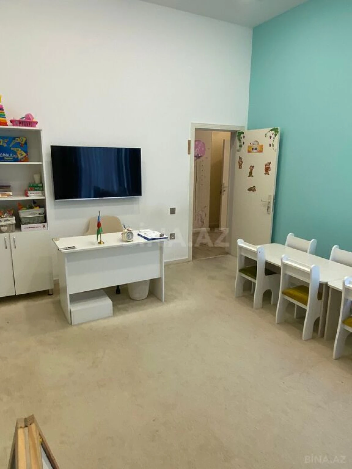 Satılır obyekt 200 m²