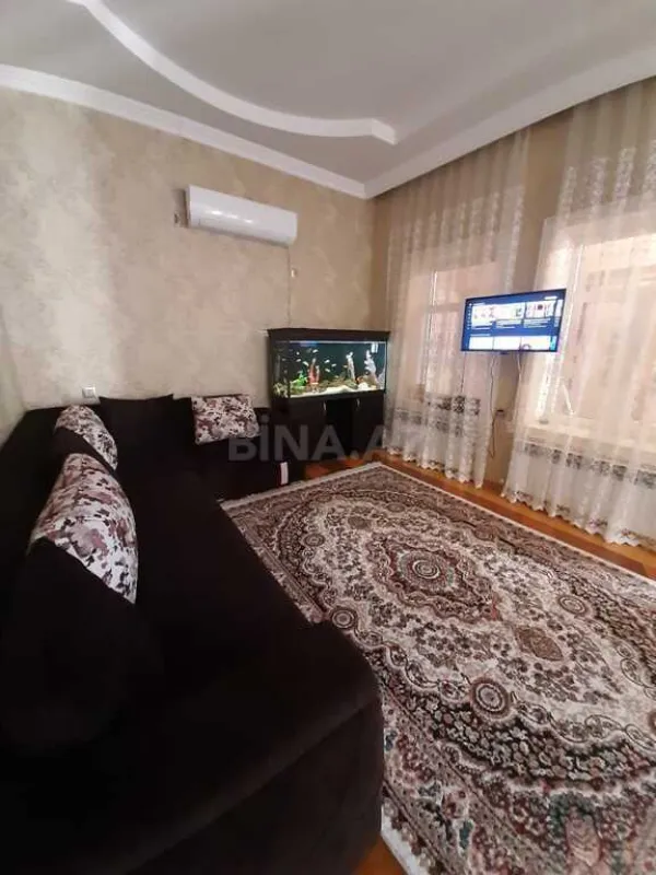Satılır 4 otaqlı həyət evi 100 m²
