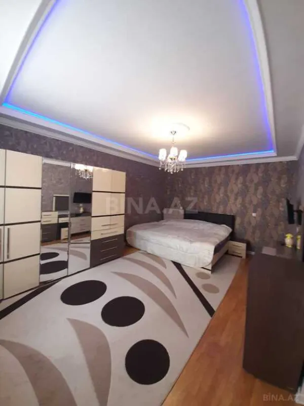 Satılır 4 otaqlı həyət evi 100 m²