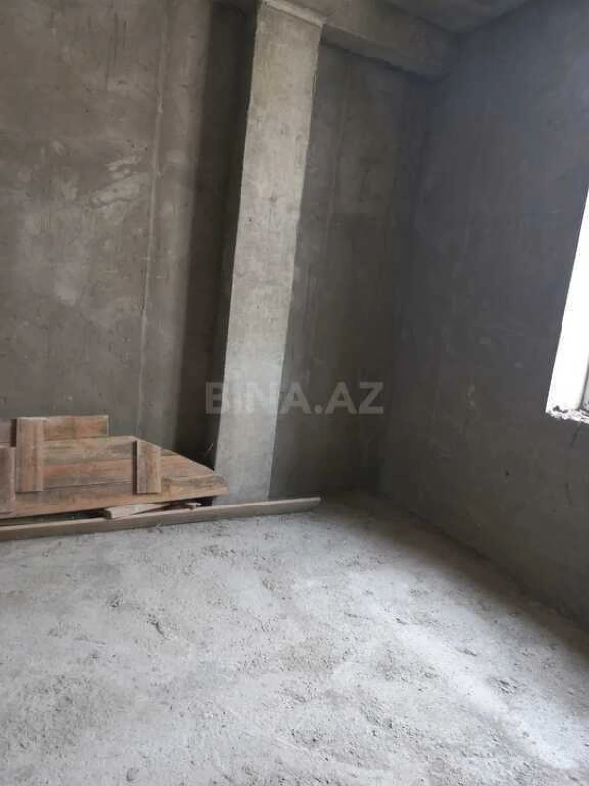 Satılır 6 otaqlı həyət evi 378 m²