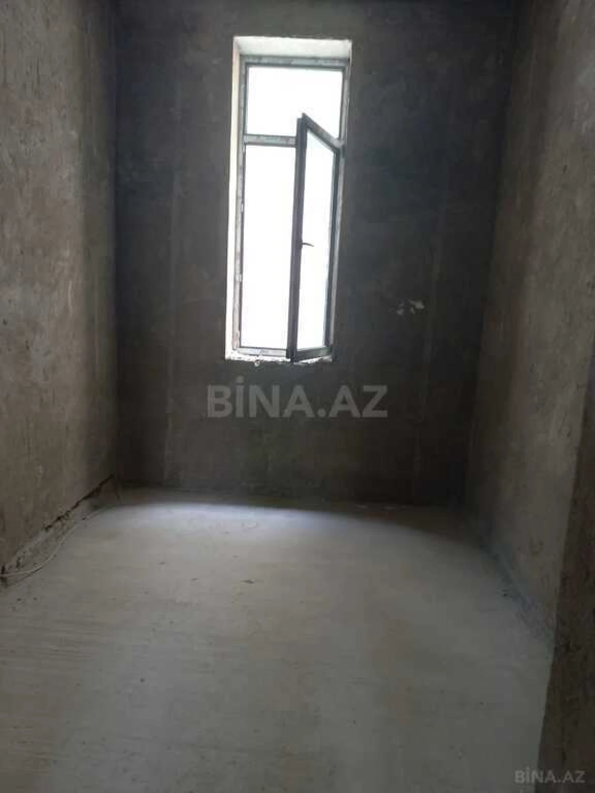 Satılır 6 otaqlı həyət evi 378 m²