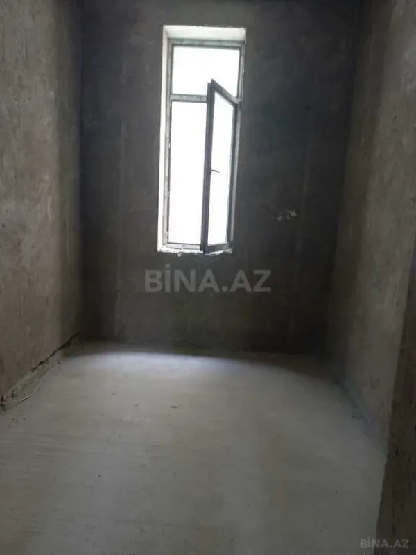 Satılır 6 otaqlı həyət evi 378 m²