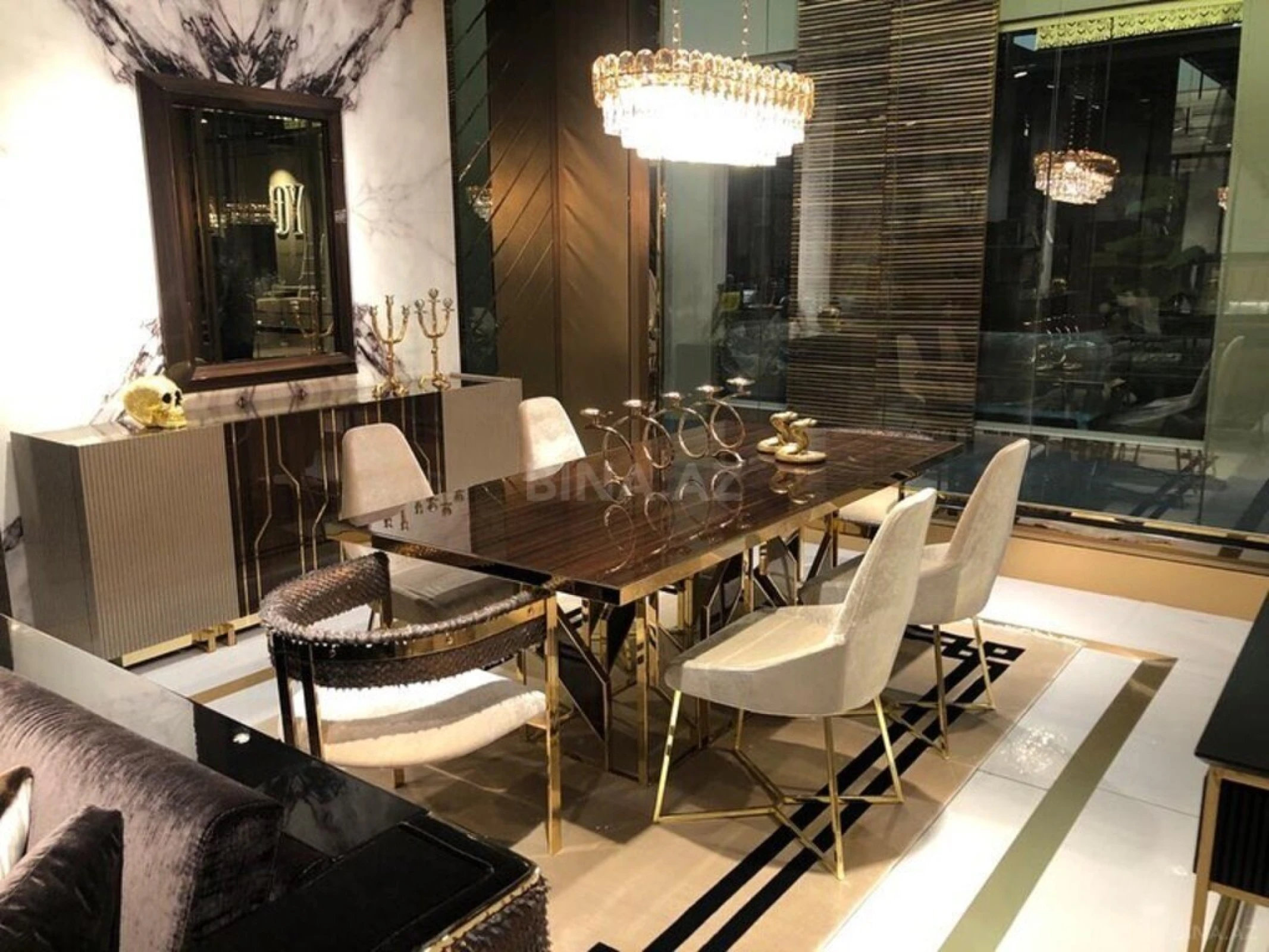 Satılır obyekt 275 m²