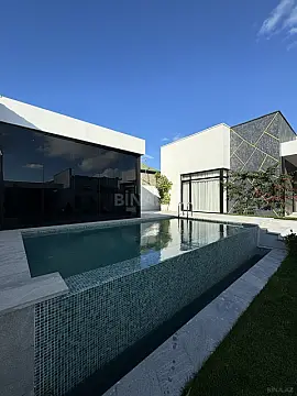 Satılır 4 otaqlı həyət evi 220 m²