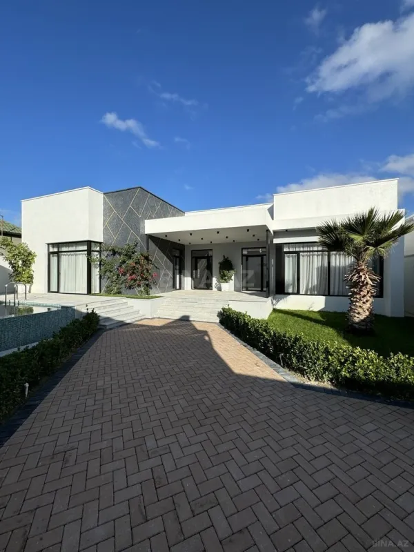 Satılır 4 otaqlı həyət evi 220 m²