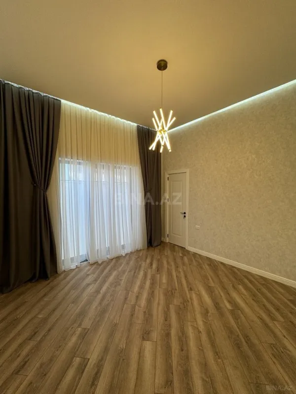 Satılır 4 otaqlı həyət evi 220 m²