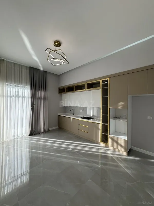 Satılır 4 otaqlı həyət evi 220 m²
