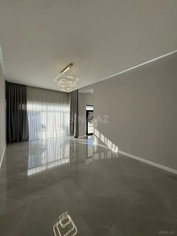 Satılır 4 otaqlı həyət evi 220 m²