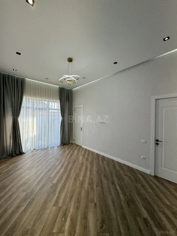 Satılır 4 otaqlı həyət evi 140 m²