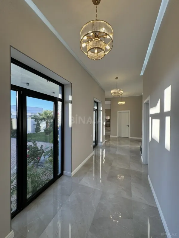 Satılır 4 otaqlı həyət evi 220 m²