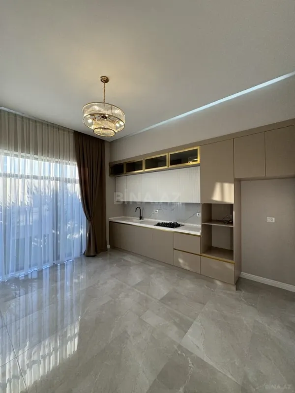 Satılır 4 otaqlı həyət evi 220 m²