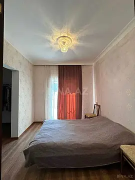 Satılır 9 otaqlı həyət evi 220 m²