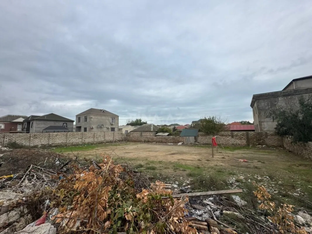 Satılır torpaq sahəsi 12 m²