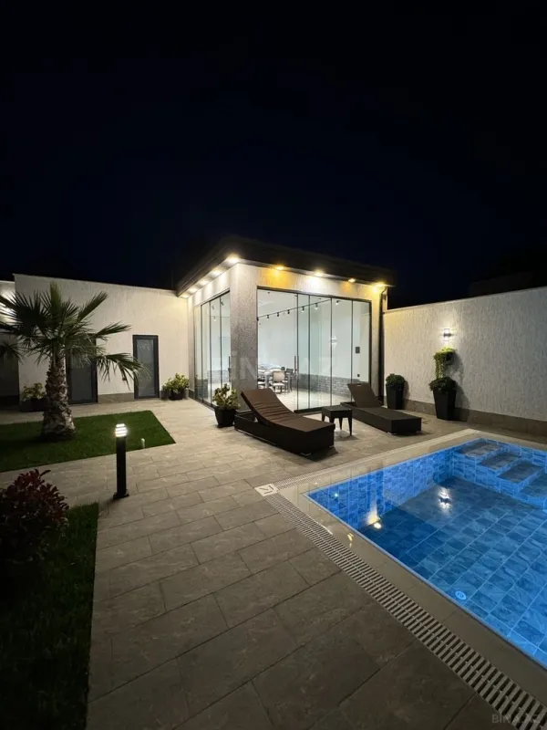 Satılır 4 otaqlı həyət evi 220 m²