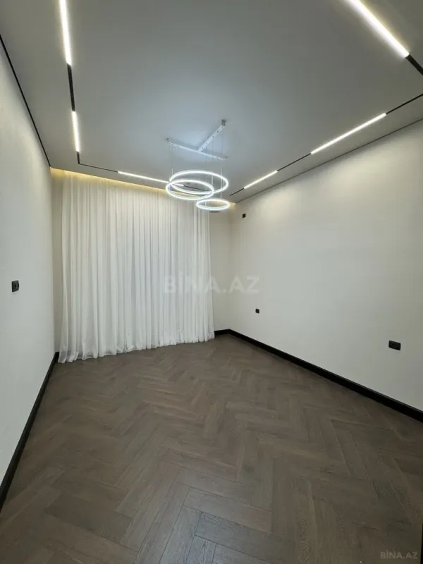 Satılır 4 otaqlı həyət evi 220 m²