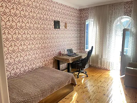 Satılır 4 otaqlı həyət evi 111 m²